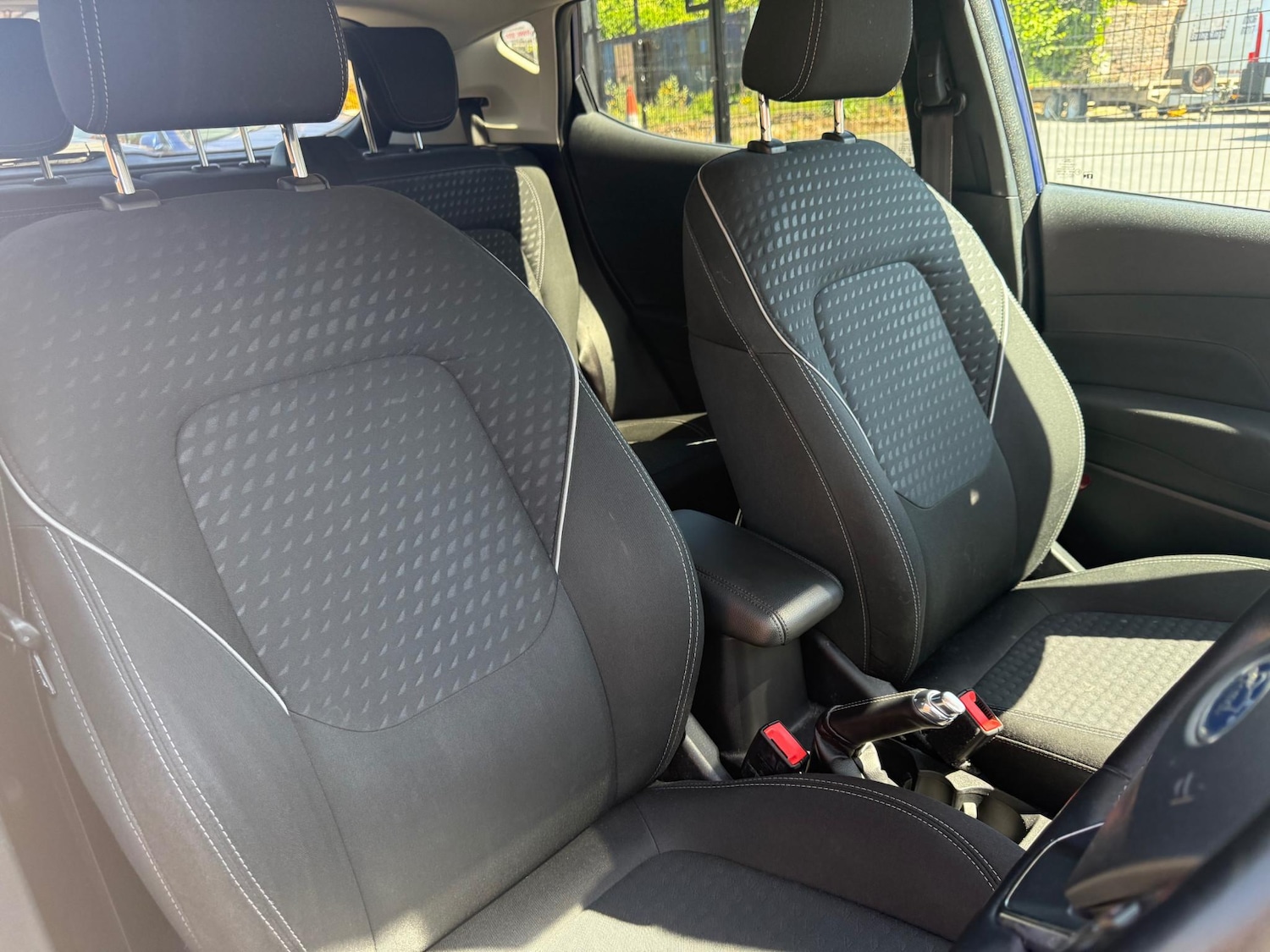 Used Ford Fiesta 2018 for sale - 76802512: Photo 25