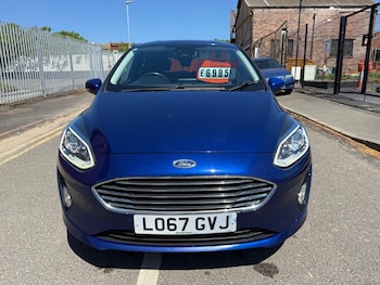 Used Ford Fiesta 2018 for sale - 76802512: Photo