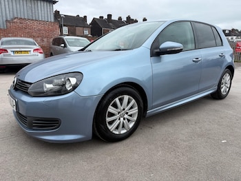 Used Volkswagen Golf 2010 for sale - 75688098: Photo