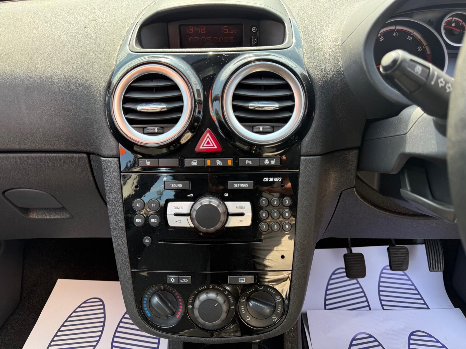 Used Vauxhall Corsa 2013 for sale - 76312688: Photo 13