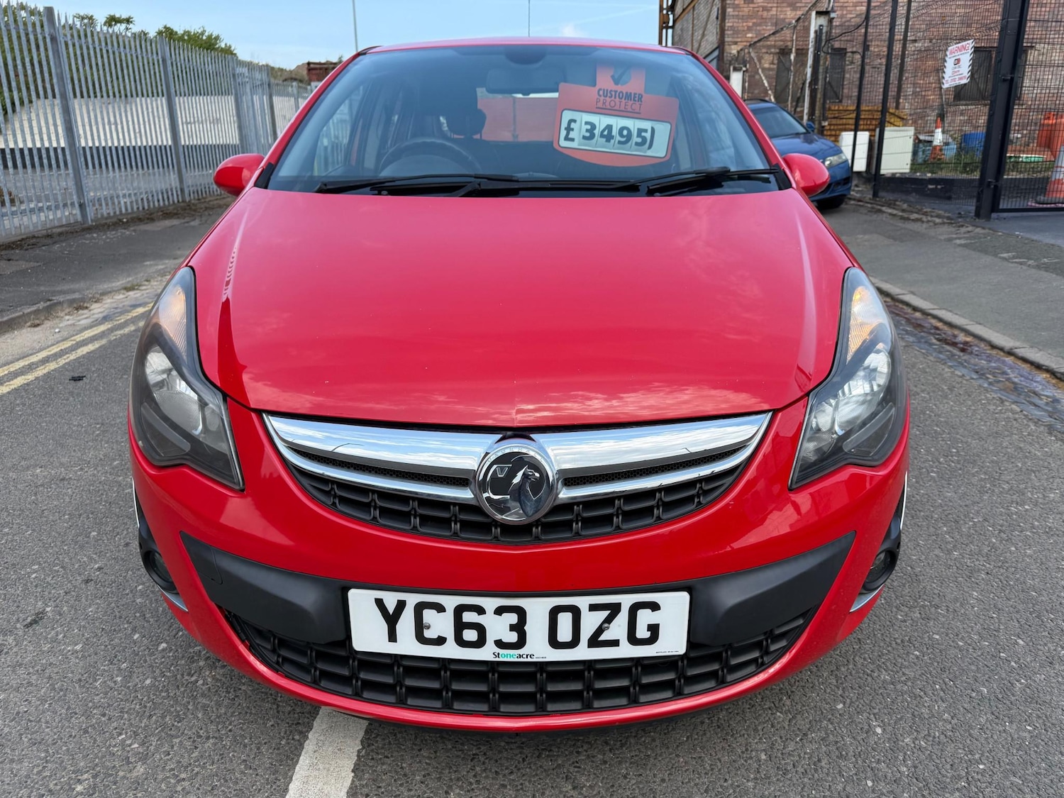 Used Vauxhall Corsa 2013 for sale - 76312688: Photo 2