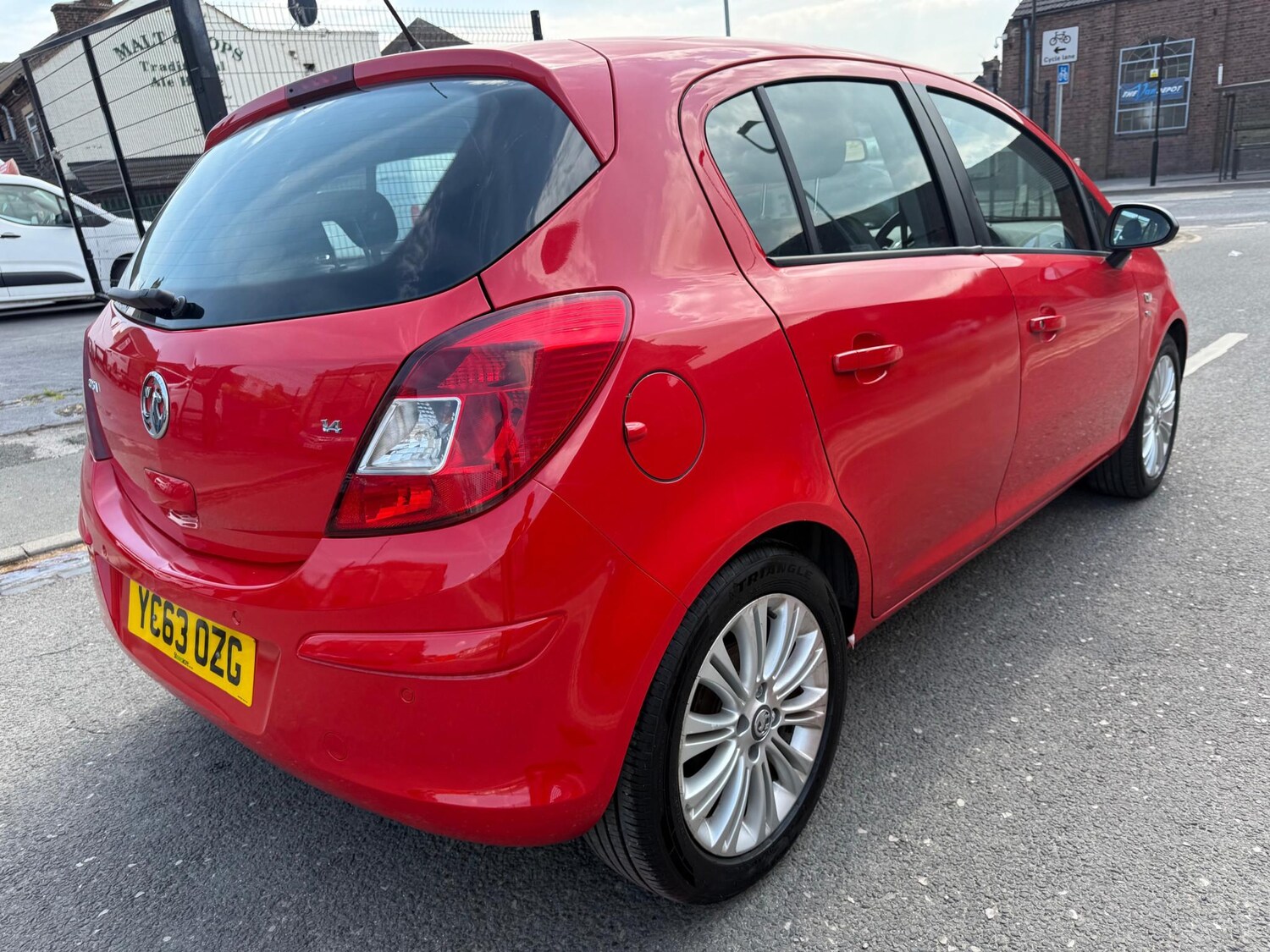 Used Vauxhall Corsa 2013 for sale - 76312688: Photo 6