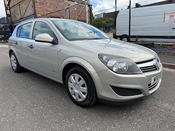 2010 (10) - Life 16v 5-Door