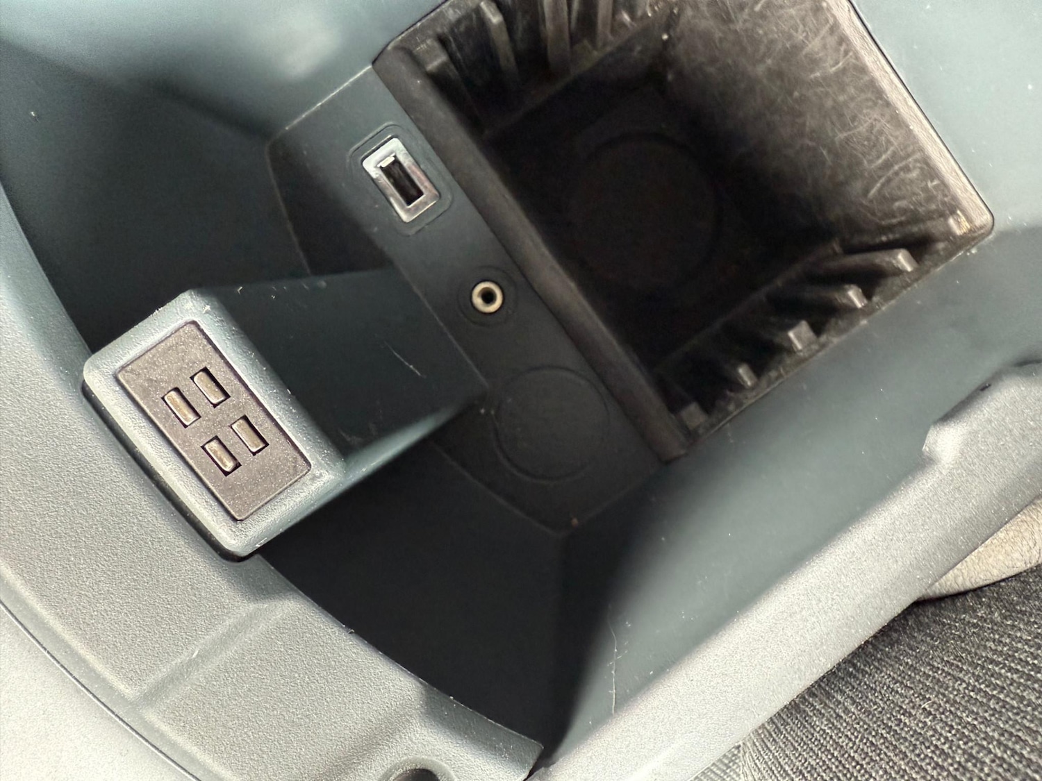 Used Ford C-Max 2012 for sale - 76266202: Photo 18