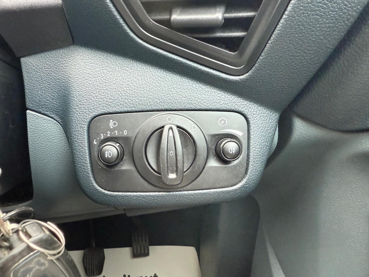 Used Ford C-Max 2012 for sale - 76266202: Photo 21