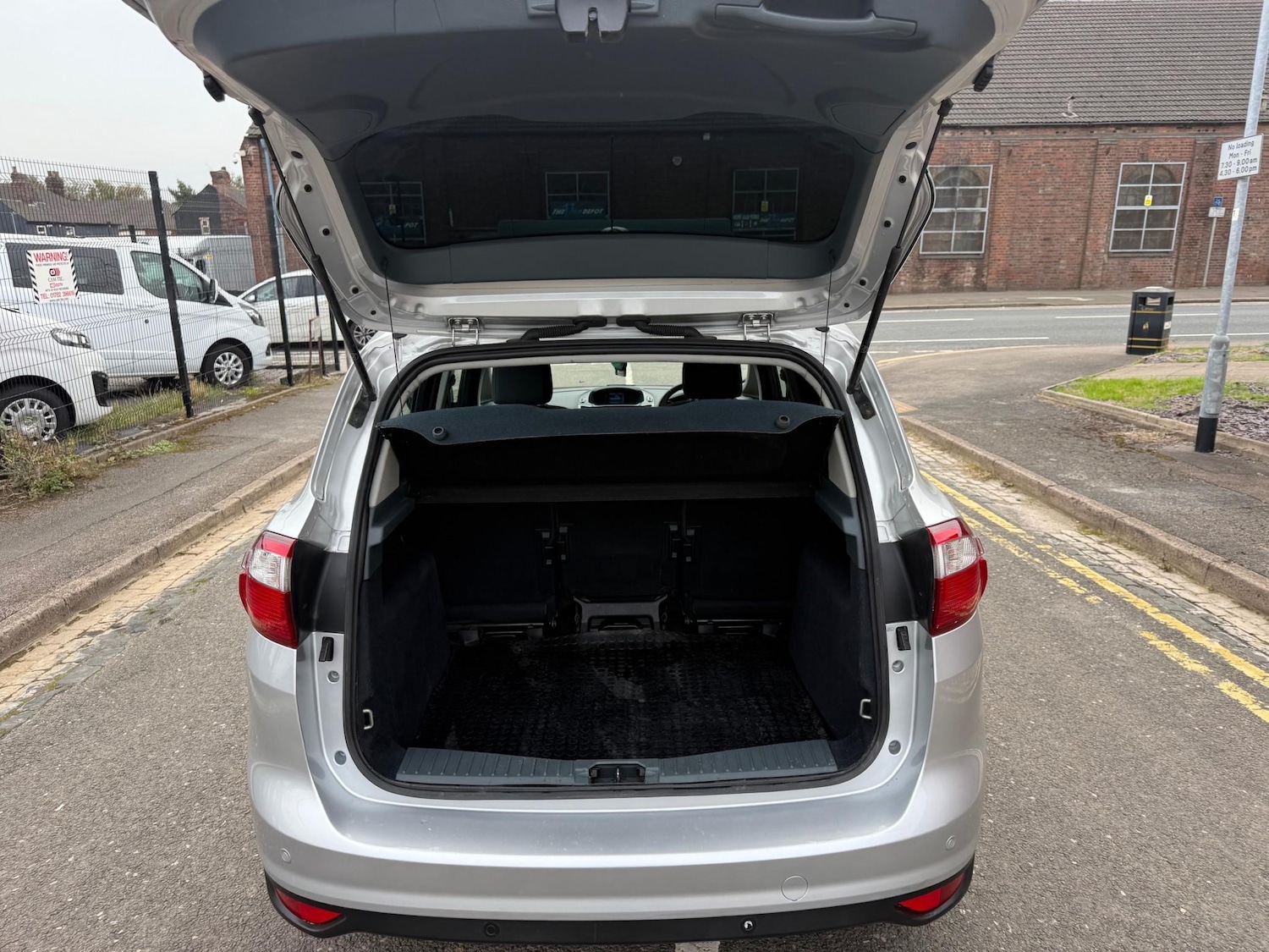 Used Ford C-Max 2012 for sale - 76266202: Photo 23