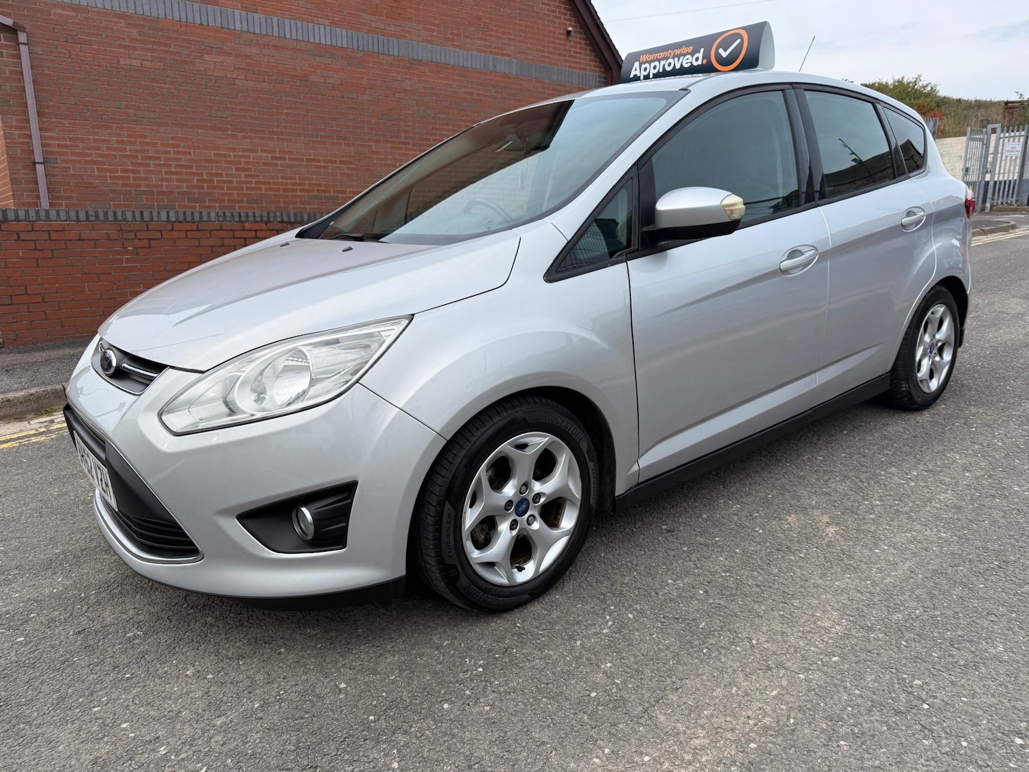 Used Ford C-Max 2012 for sale - 76266202: Photo 3