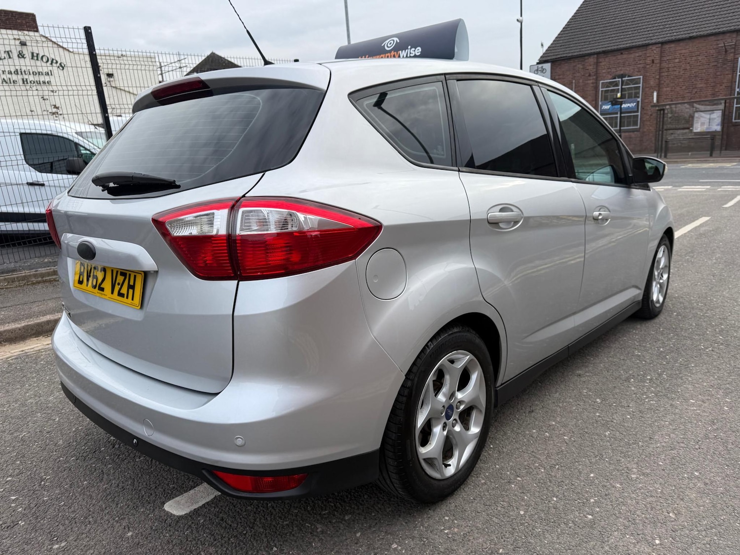 Used Ford C-Max 2012 for sale - 76266202: Photo 6