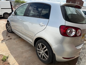 Used Volkswagen Golf Plus 2010 for sale - 75584860: Photo