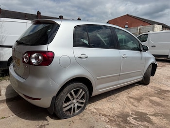 Used Volkswagen Golf Plus 2010 for sale - 75584860: Photo