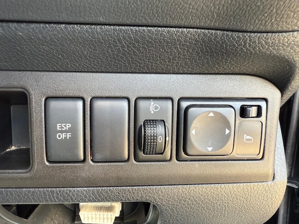 Used Nissan Note 2012 for sale - 76228640: Photo 18