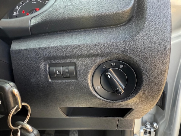 Used Skoda Fabia 2013 for sale - 74168021: Photo 16