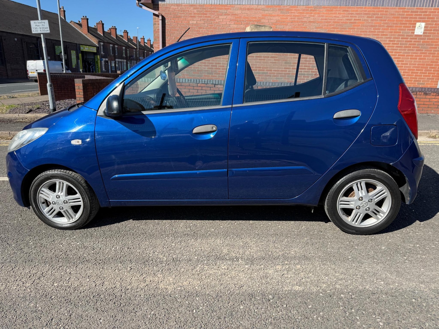 Used Hyundai i10 2011 for sale - 76802513: Photo 7