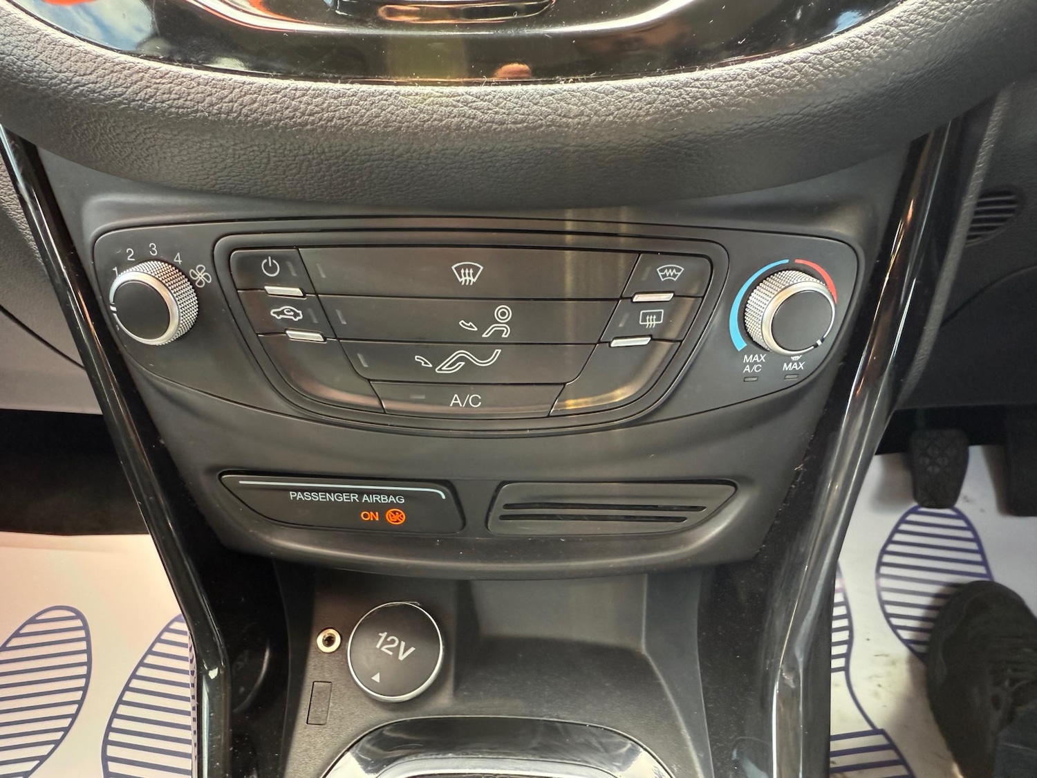 Used Ford B-MAX 2014 for sale - 76802509: Photo 15