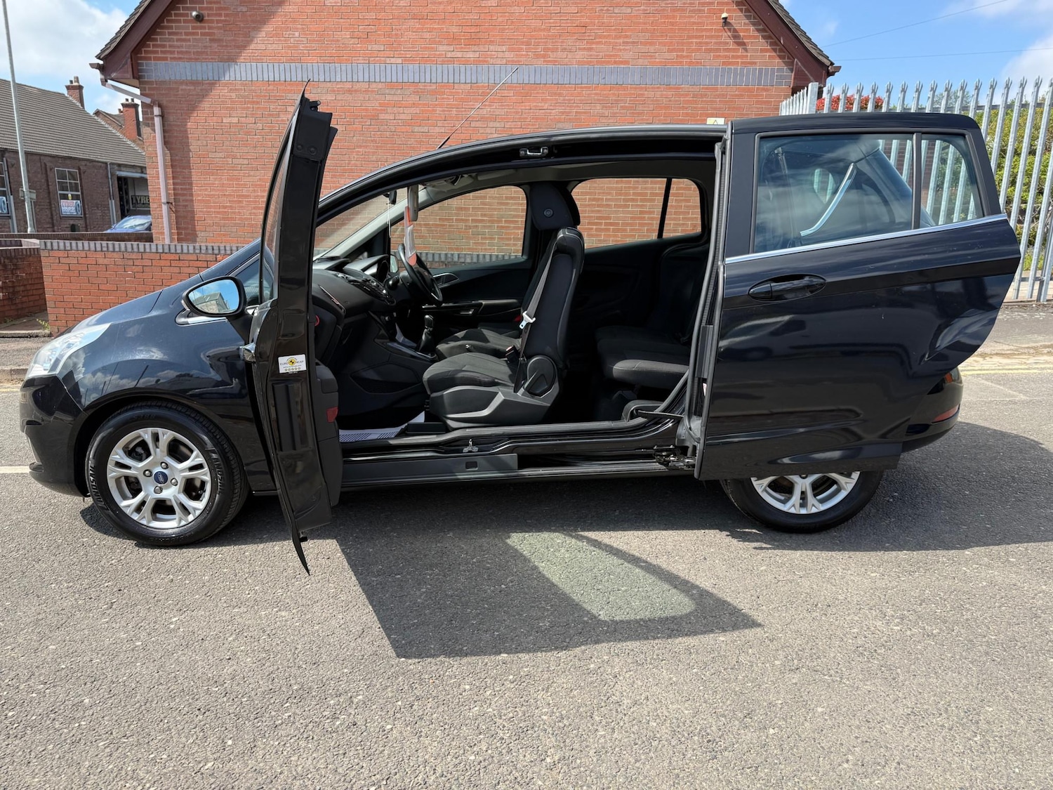 Used Ford B-MAX 2014 for sale - 76802509: Photo 24