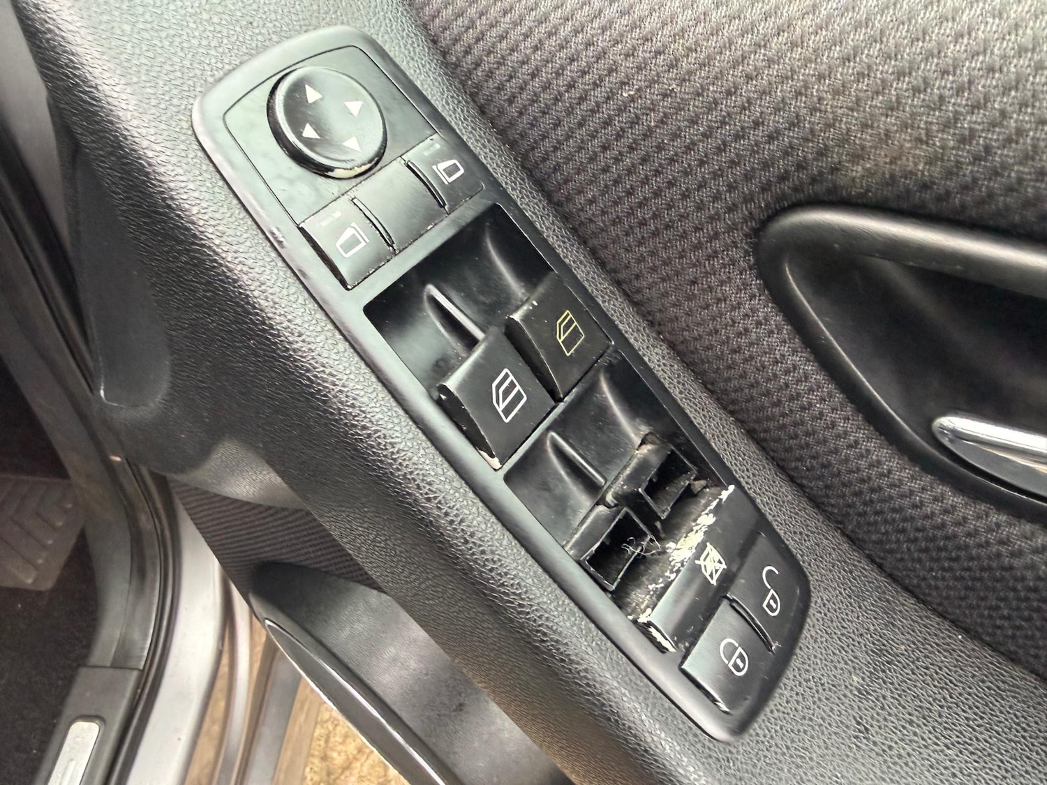 Used Mercedes-Benz B Class 2009 for sale - 77064195: Photo 11