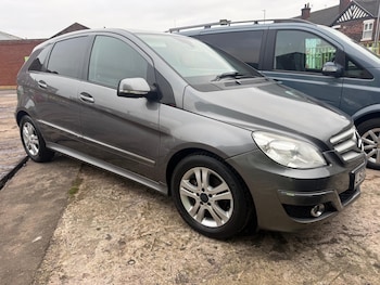 Used Mercedes-Benz B Class 2009 for sale - 77064195: Photo