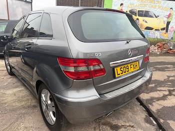 Used Mercedes-Benz B Class 2009 for sale - 77064195: Photo