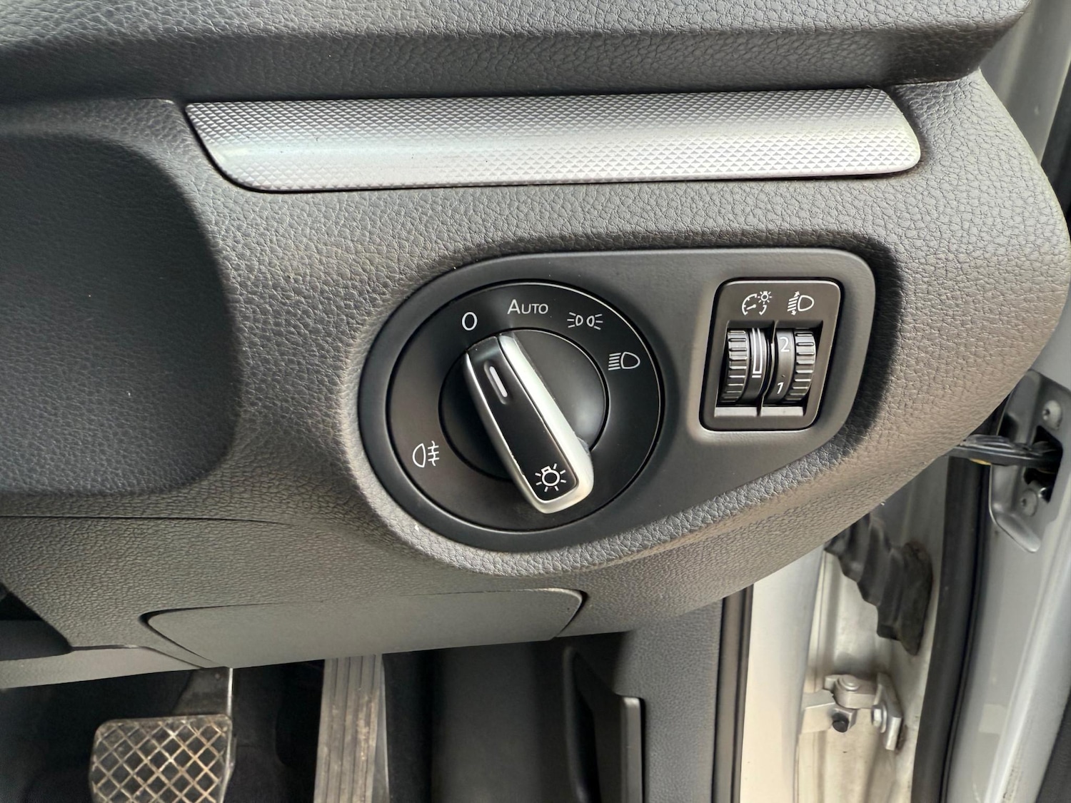 Used Volkswagen Sharan 2010 for sale - 76802516: Photo 24