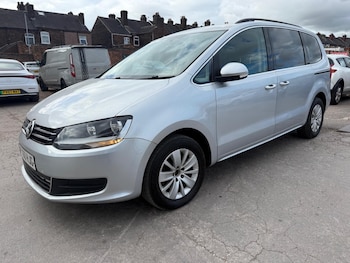 Used Volkswagen Sharan 2010 for sale - 76802516: Photo