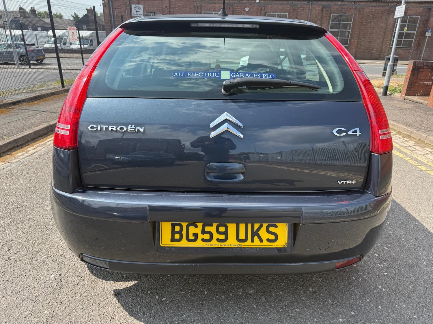 Vehicle 6