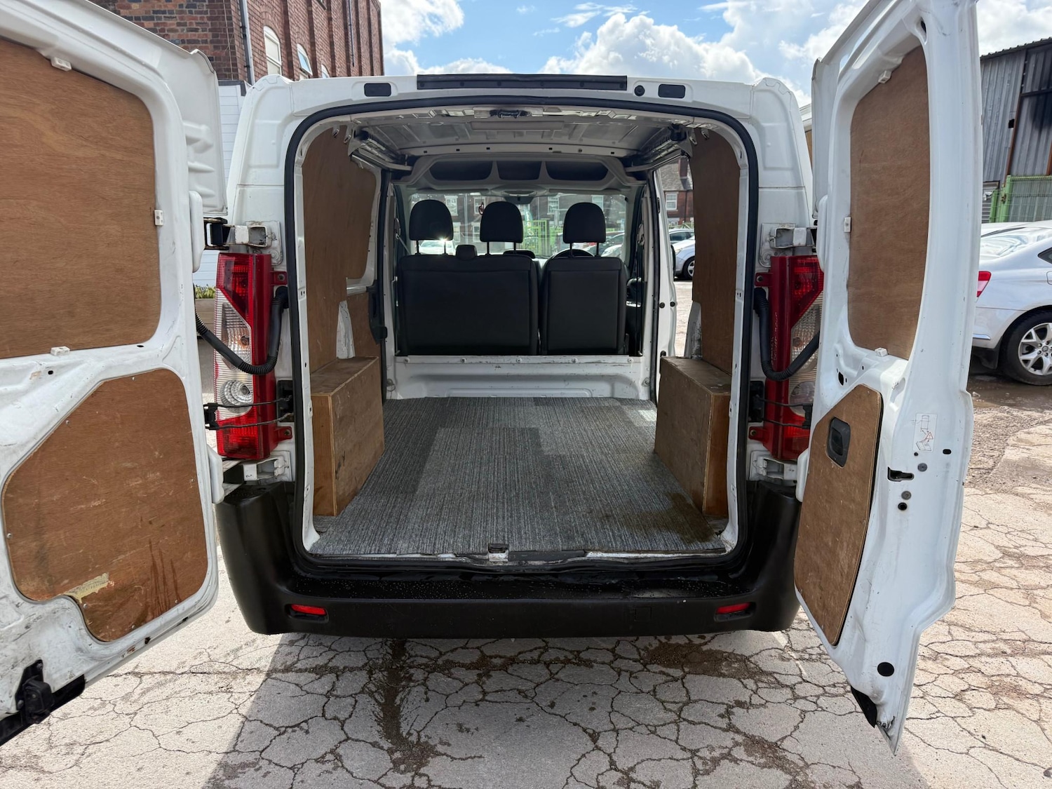 Used Citroen Dispatch 2010 for sale - 76825698: Photo 15