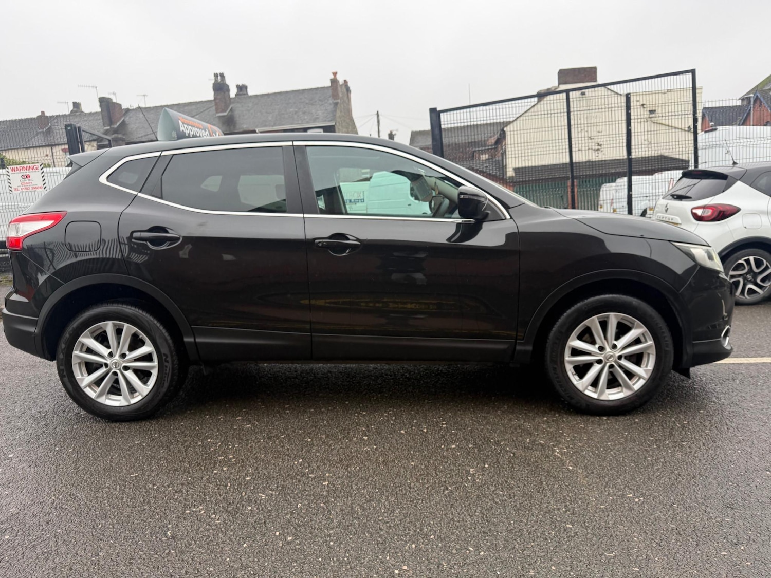 Used Nissan Qashqai 2014 for sale - 77506030: Photo 9