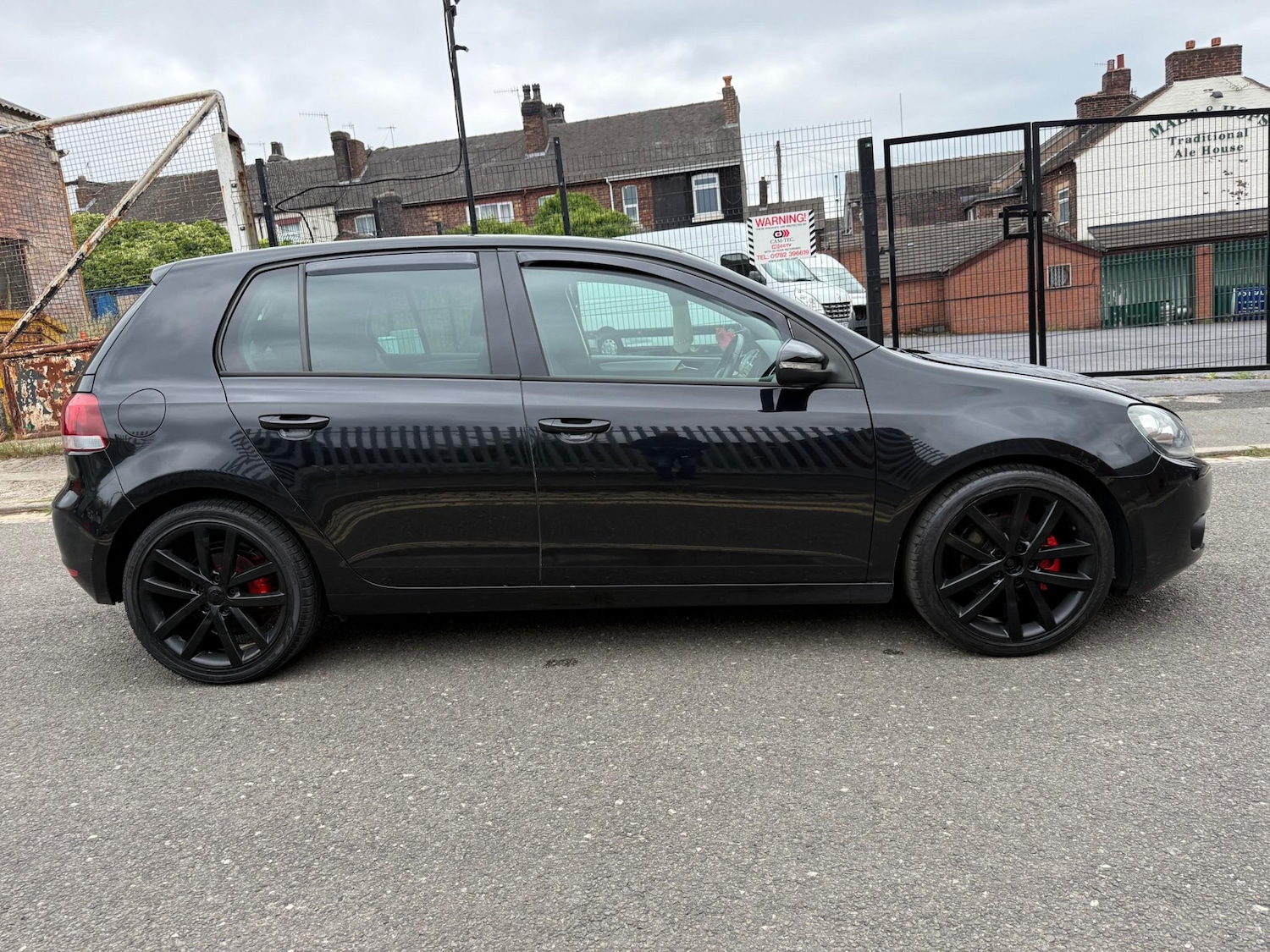 Used Volkswagen Golf 2010 for sale - 76802517: Photo 7