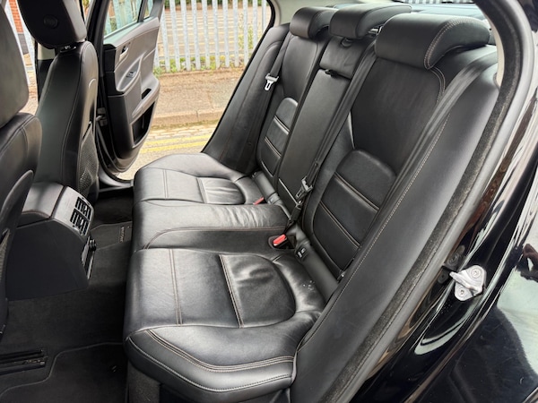 Used Jaguar XE 2019 for sale - 75226797: Photo 30