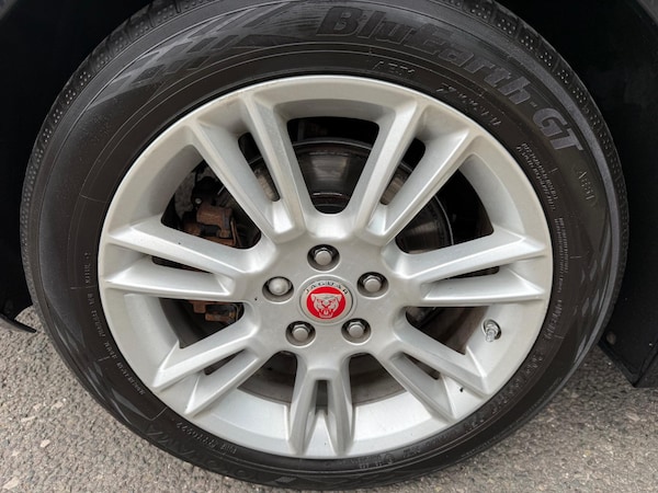 Used Jaguar XE 2019 for sale - 75226797: Photo 33