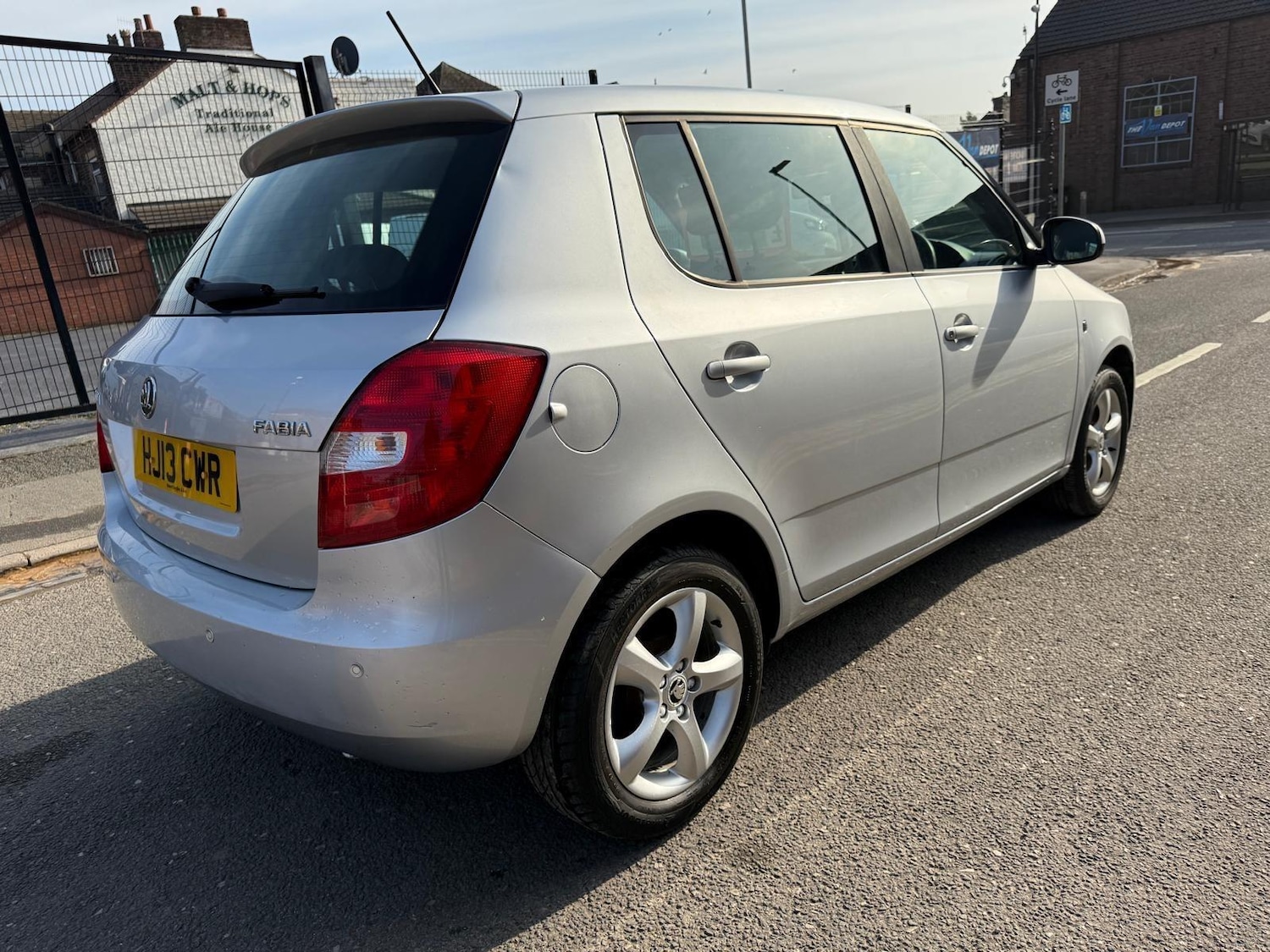 Used Skoda Fabia 2013 for sale - 76802520: Photo 37