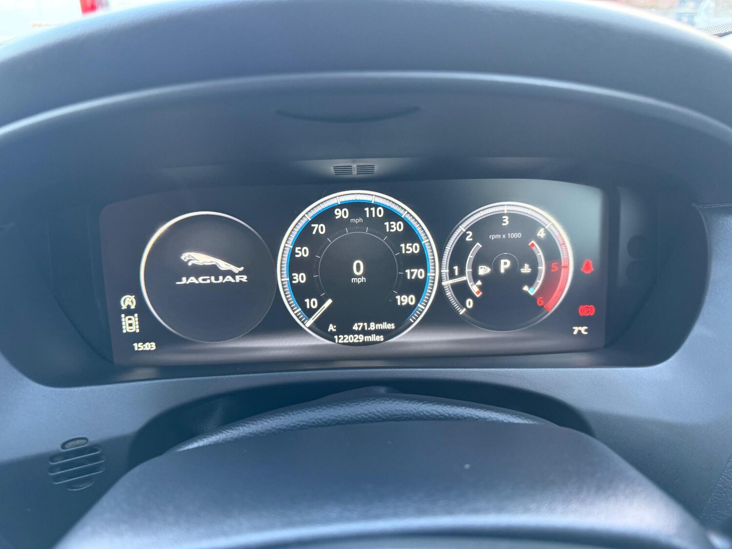 Used Jaguar XE 2019 for sale - 76798547: Photo 10