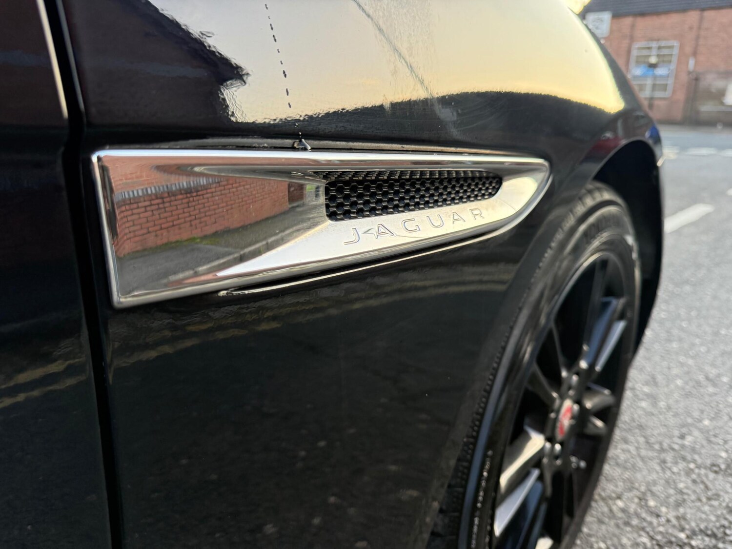 Used Jaguar XE 2019 for sale - 76798547: Photo 45