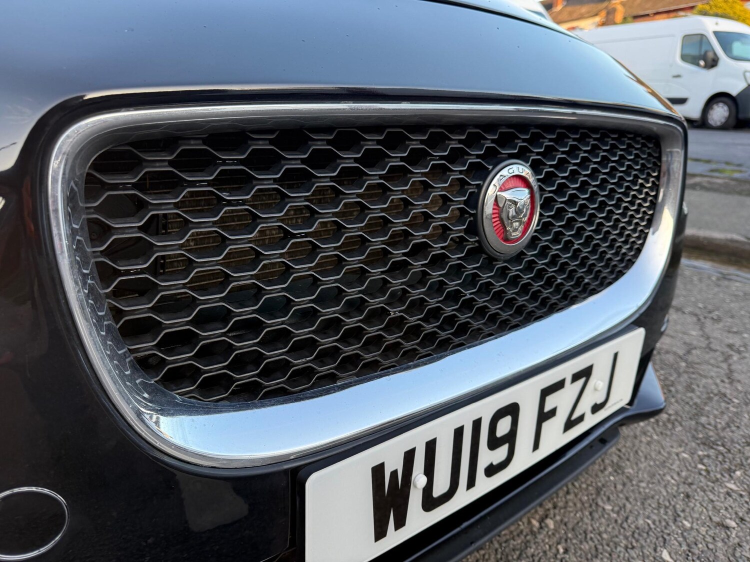 Used Jaguar XE 2019 for sale - 76798547: Photo 49