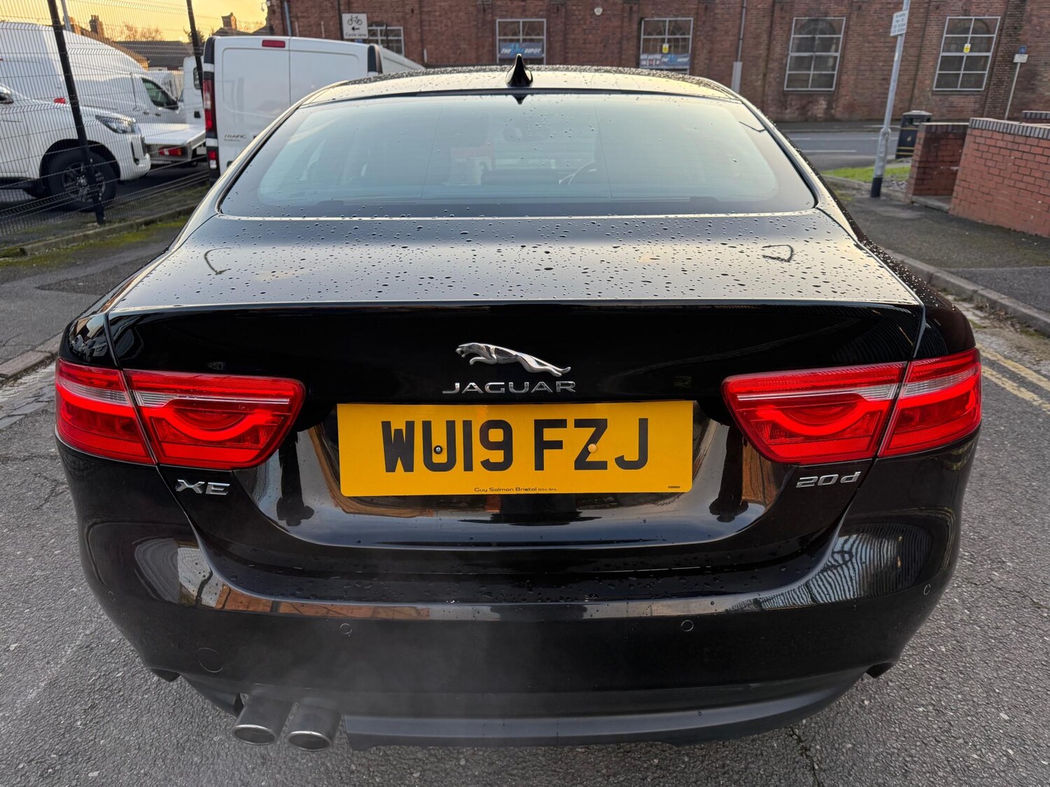 Used Jaguar XE 2019 for sale - 76798547: Photo 6