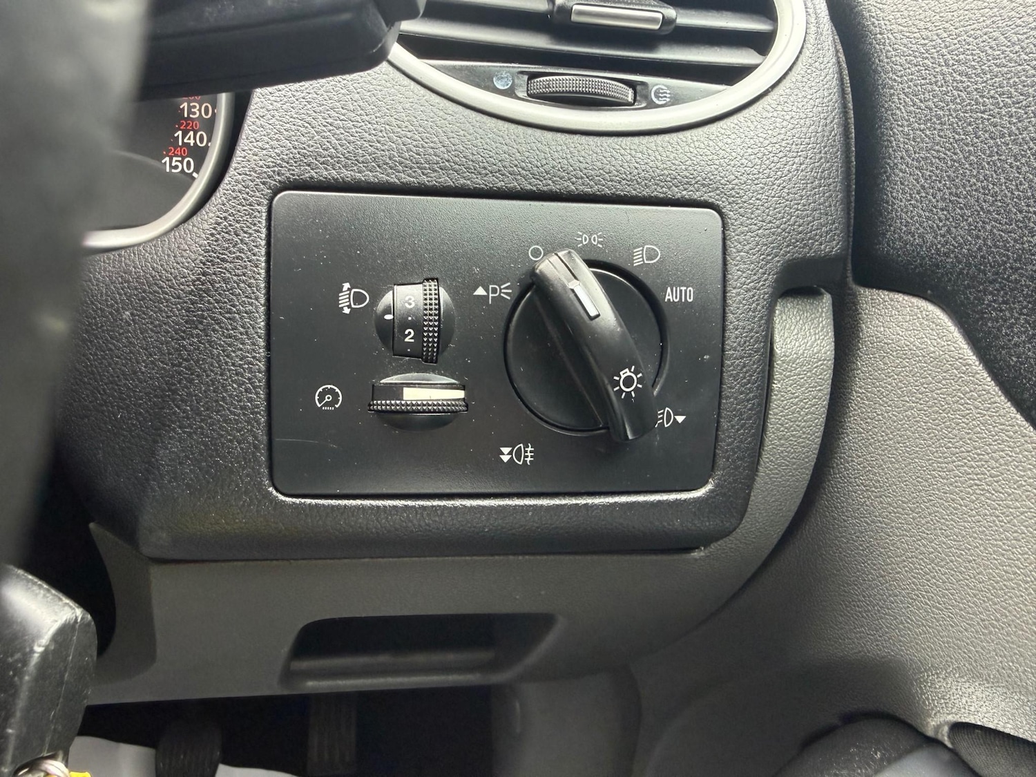 Used Ford Focus 2008 for sale - 77703317: Photo 25