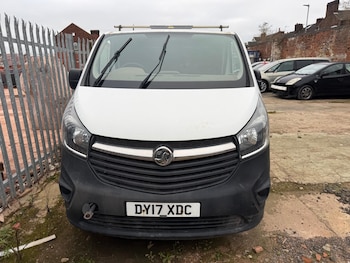 Used Vauxhall Vivaro 2017 for sale - 77064194: Photo