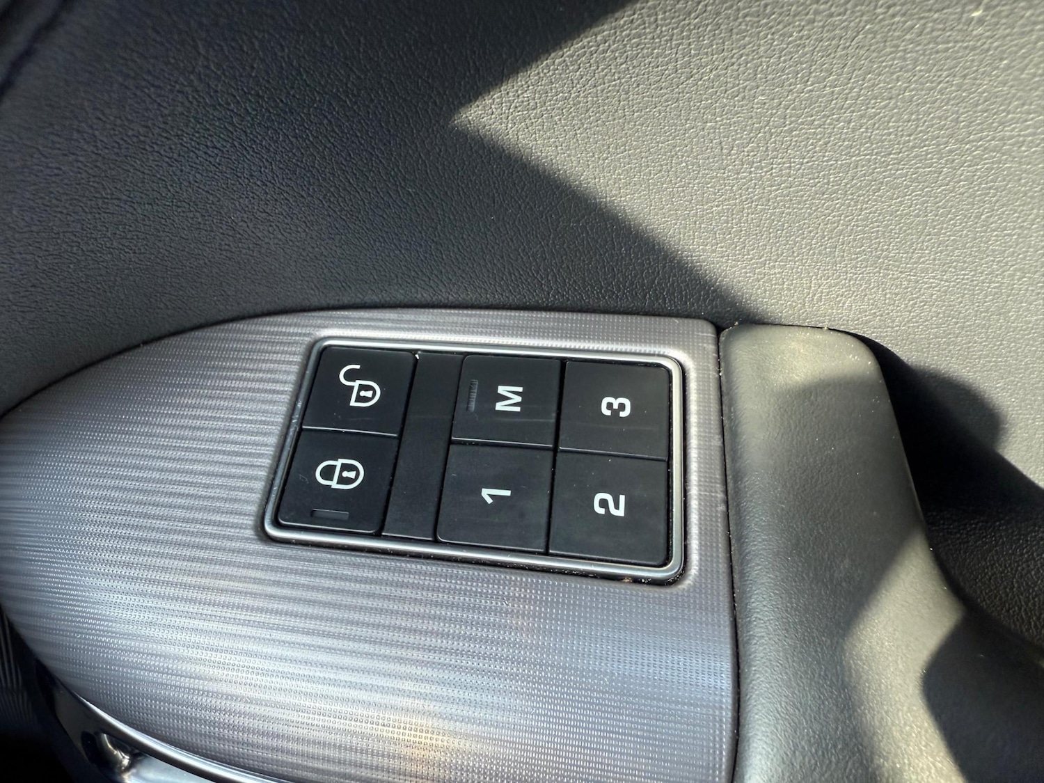 Used Land Rover Range Rover Sport 2018 for sale - 75306489: Photo 35