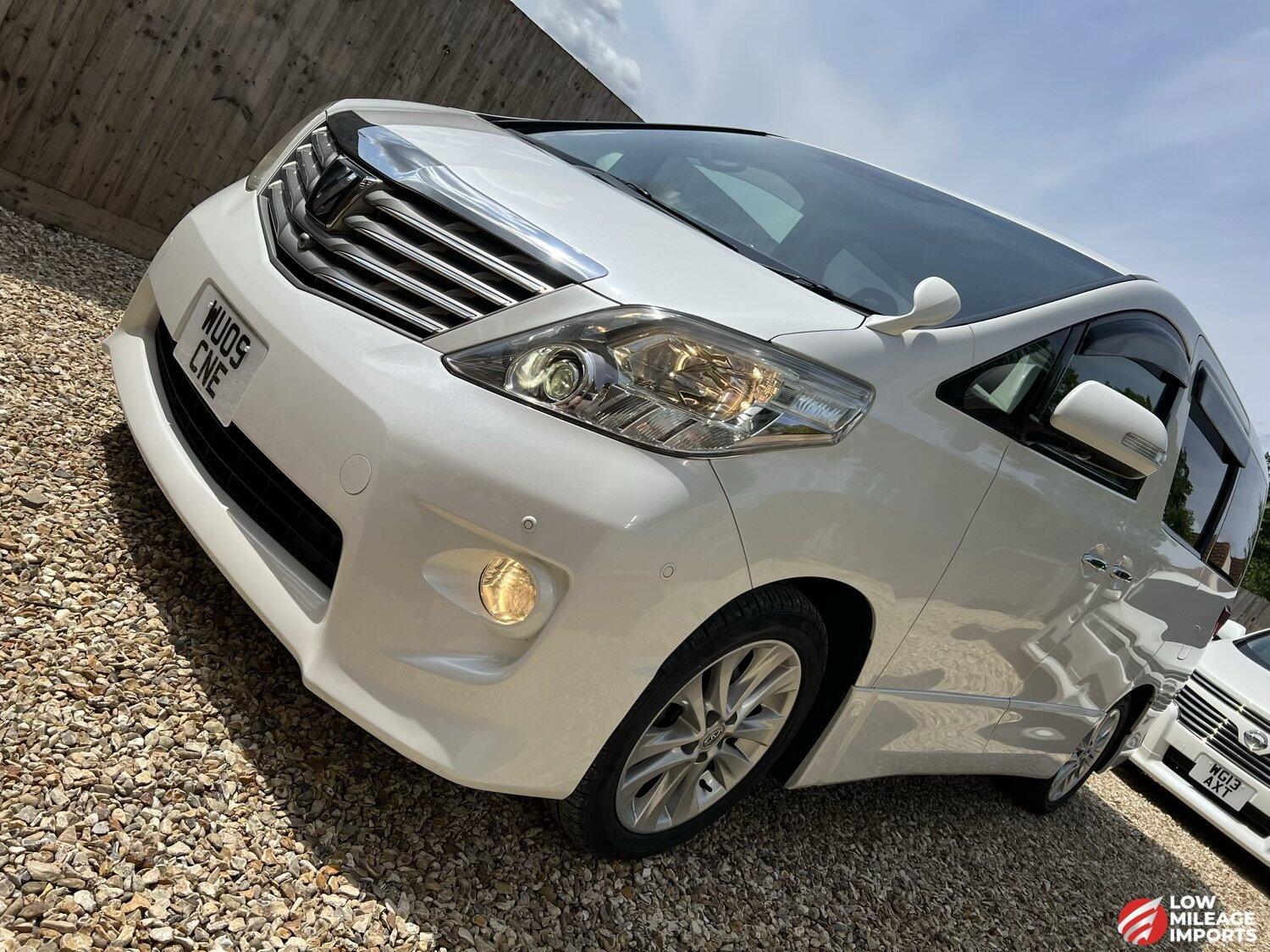 Used Toyota Alphard 2024 for sale - 76958844: Photo 30