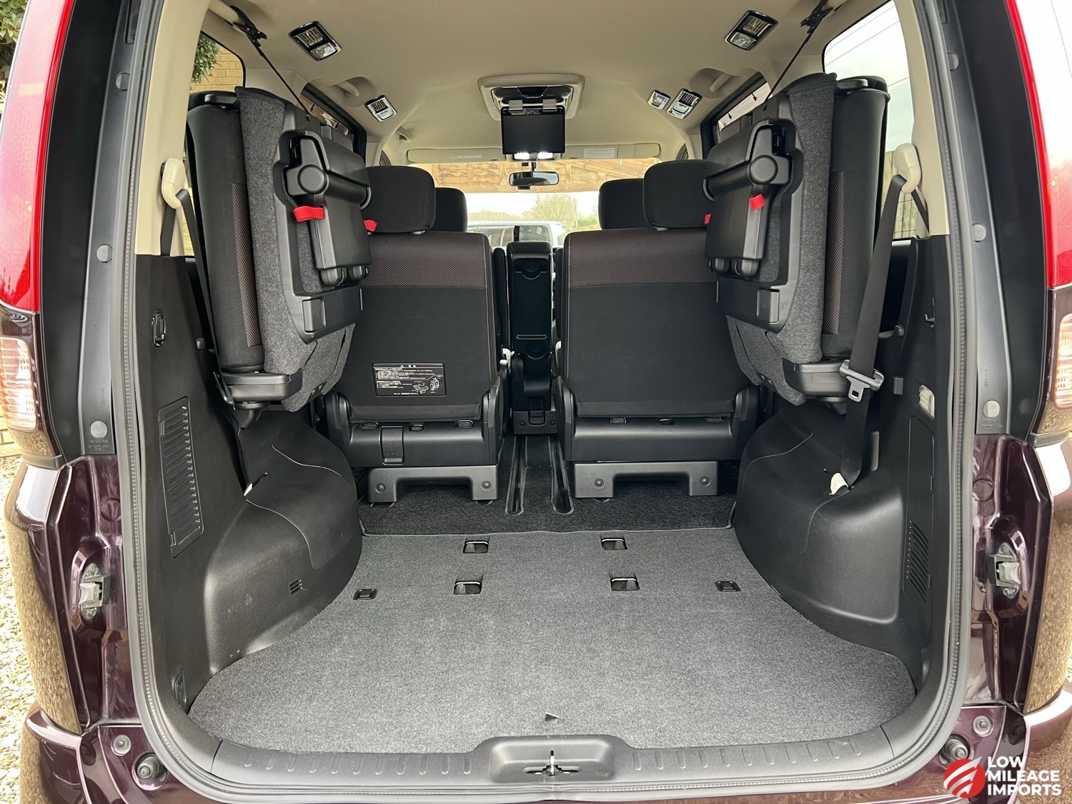 Used Nissan Serena 2025 for sale - 76859145: Photo 36