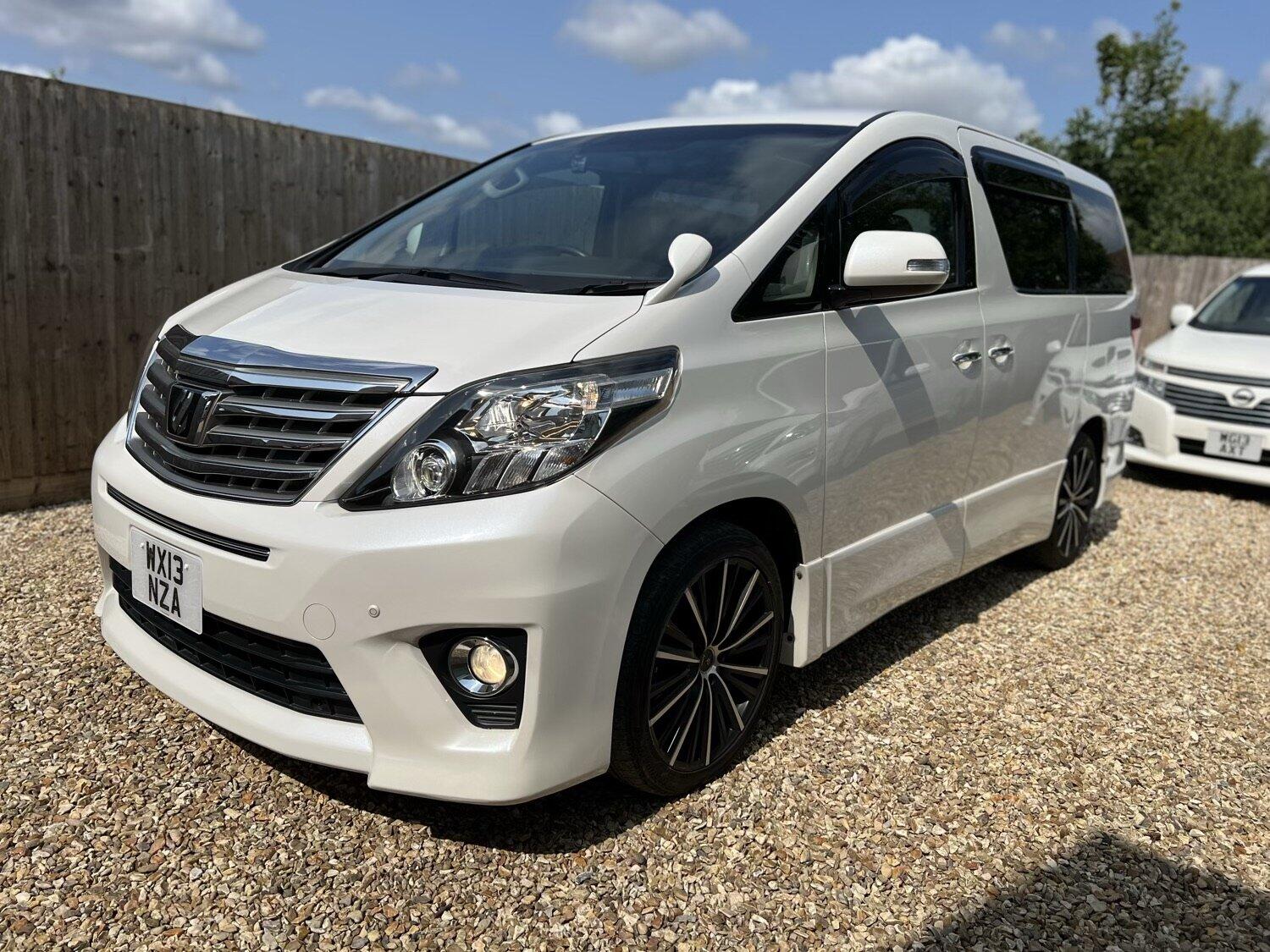 Used Toyota Alphard for sale - 76859132: Photo 3