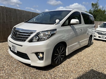 Used Toyota Alphard 2013 for sale - 76859132: Photo