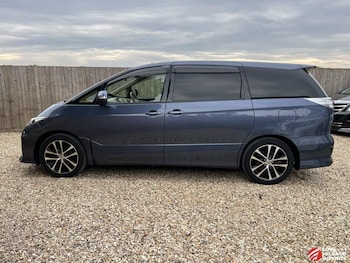 Used Toyota Estima 2013 for sale - 79198553: Photo