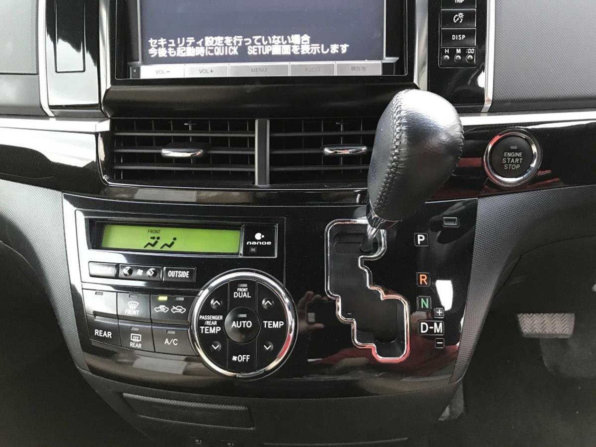 Used Toyota Estima 2014 for sale - 76859130: Photo 11