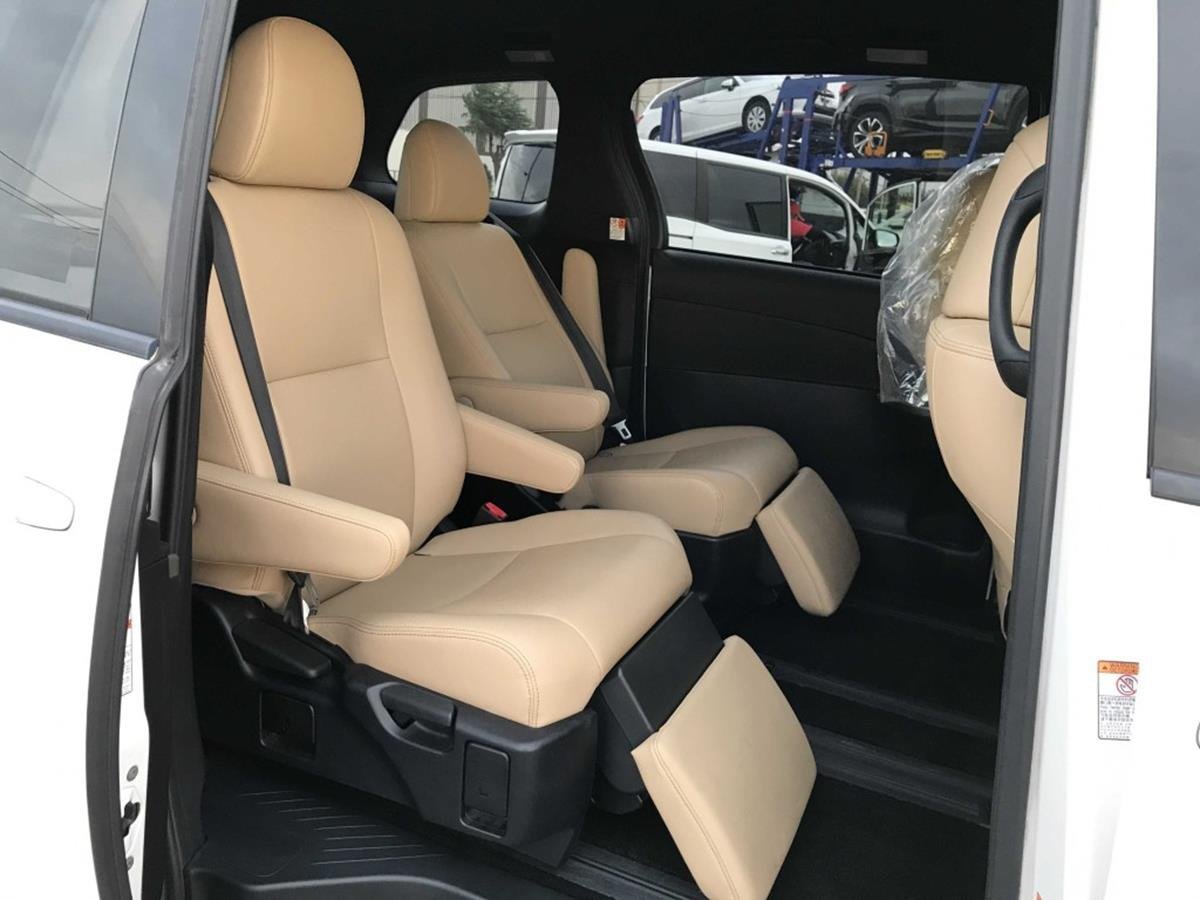 Used Toyota Estima 2014 for sale - 76859130: Photo 13