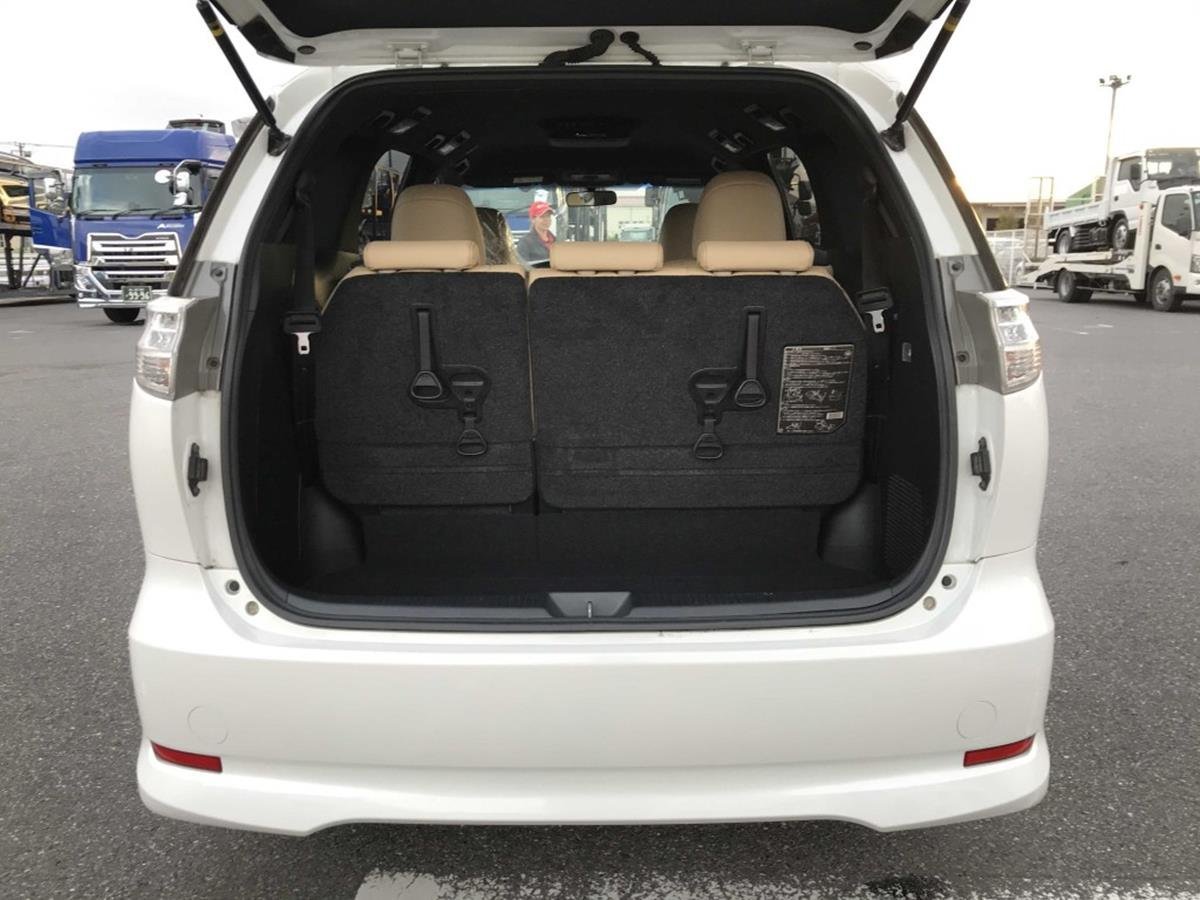 Used Toyota Estima 2014 for sale - 76859130: Photo 15