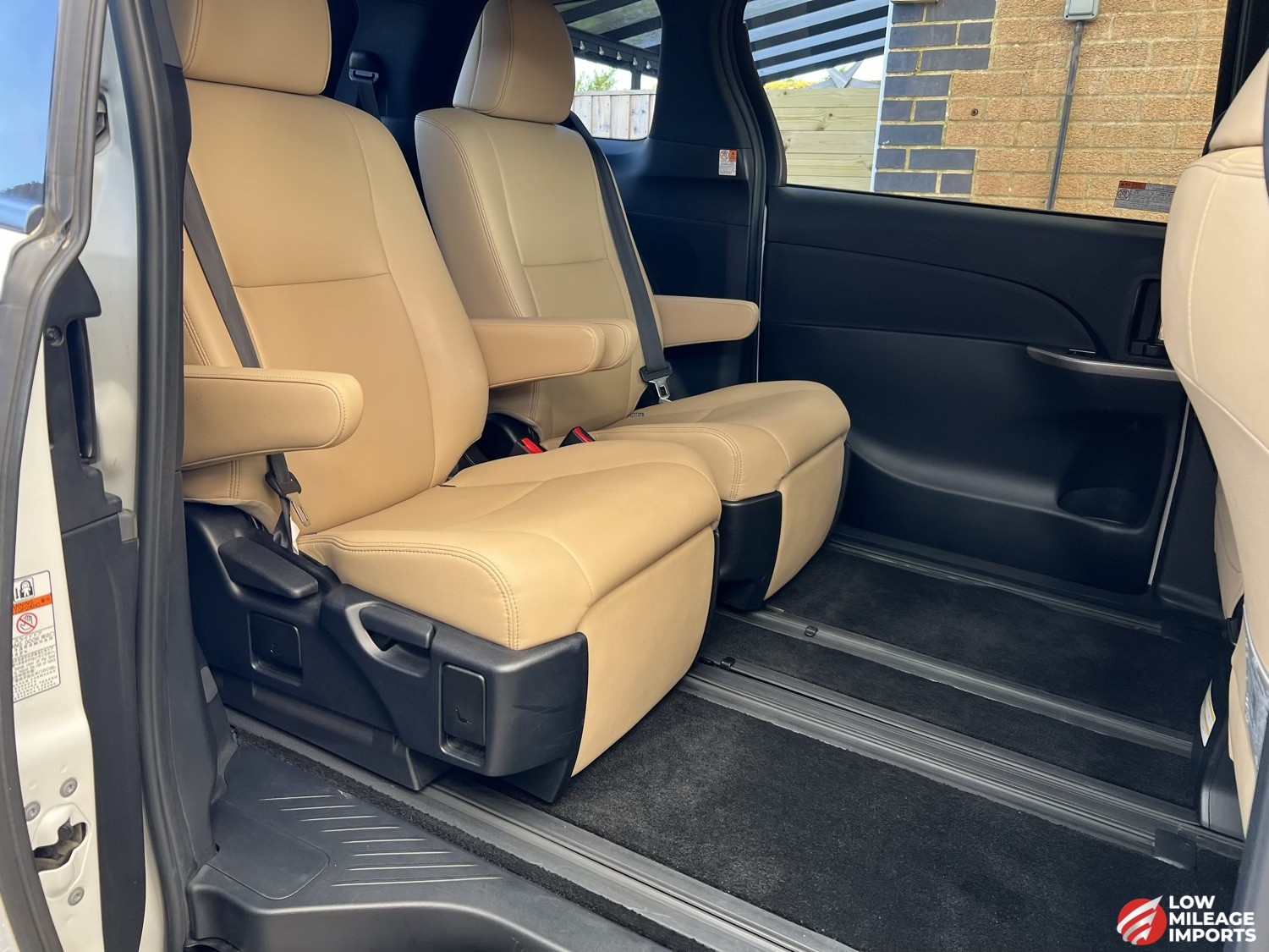 Used Toyota Estima 2014 for sale - 76859130: Photo 24