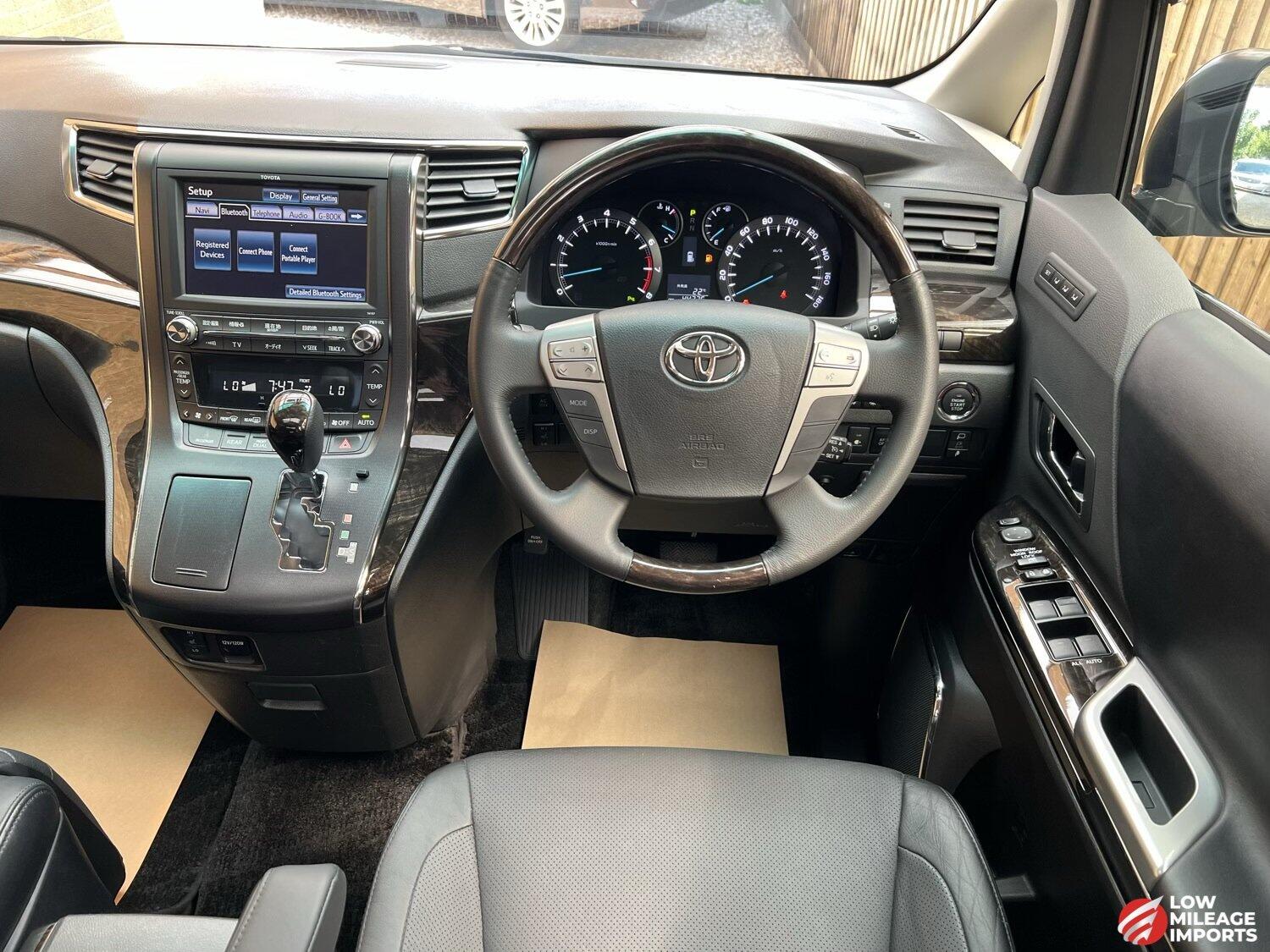 Used Toyota Alphard 2025 for sale - 76958842: Photo 12