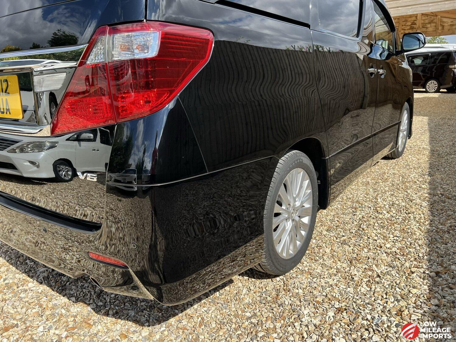 Used Toyota Alphard 2025 for sale - 76958842: Photo 38