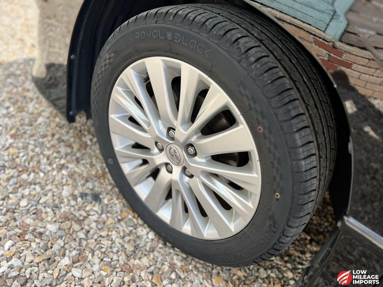 Used Toyota Alphard 2025 for sale - 76958842: Photo 40